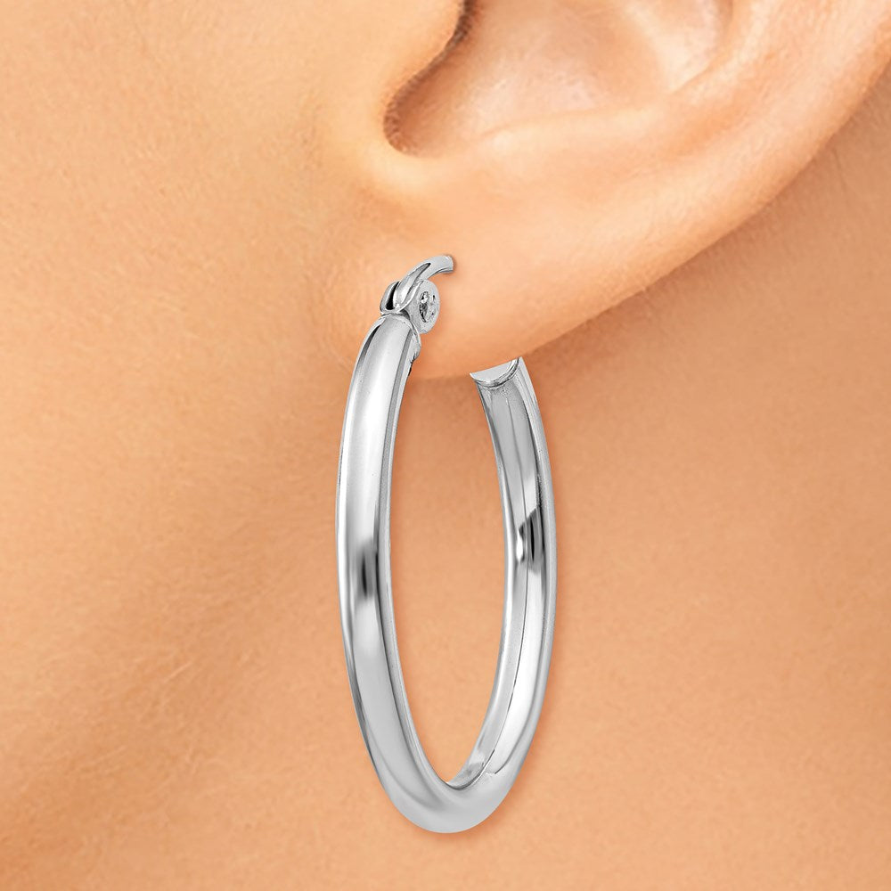 14k White Gold Polished 2mm Oval Tube Hoop Earrings