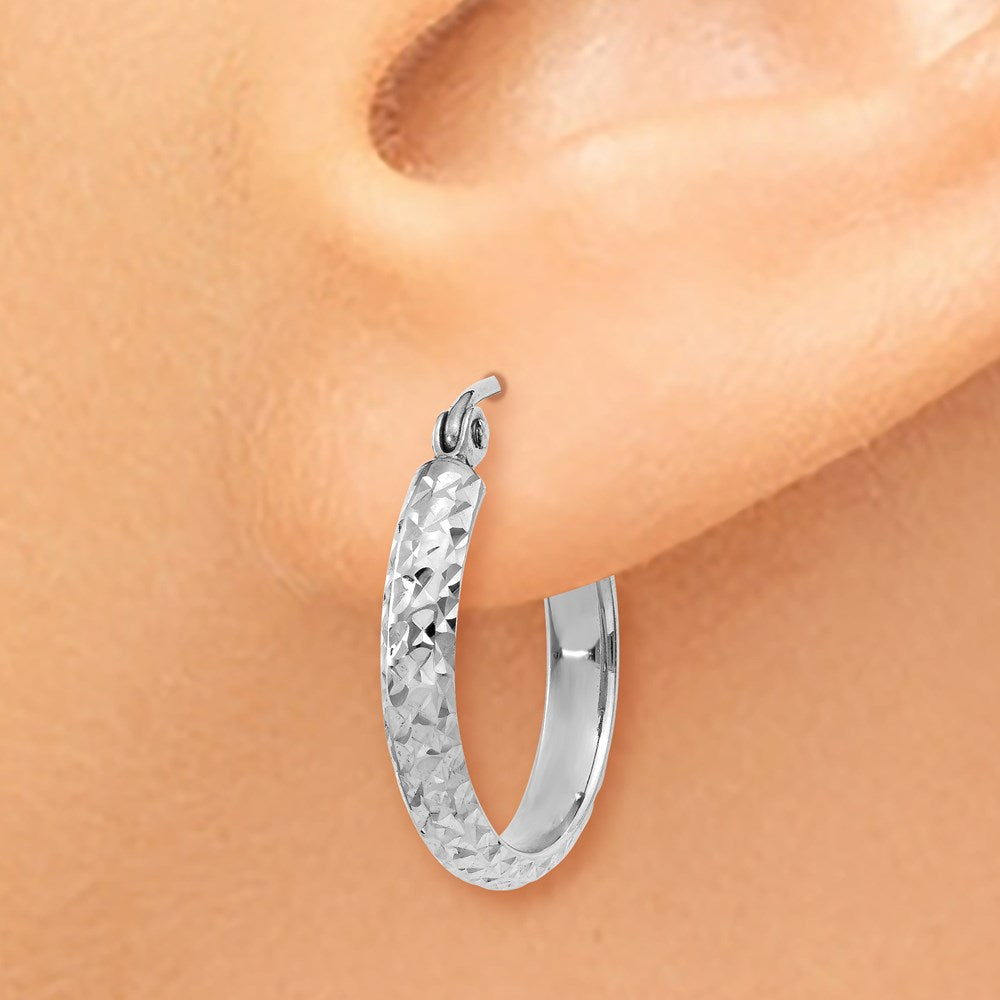 14K White Gold Diamond-cut 2.8x18mm Hollow Hoop Earrings