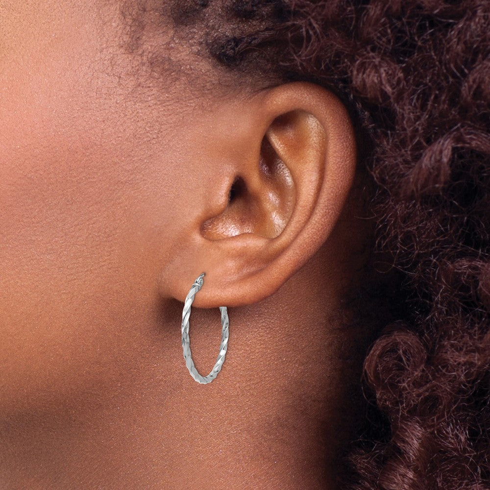 14k WG Twist Polished Hoop Earring